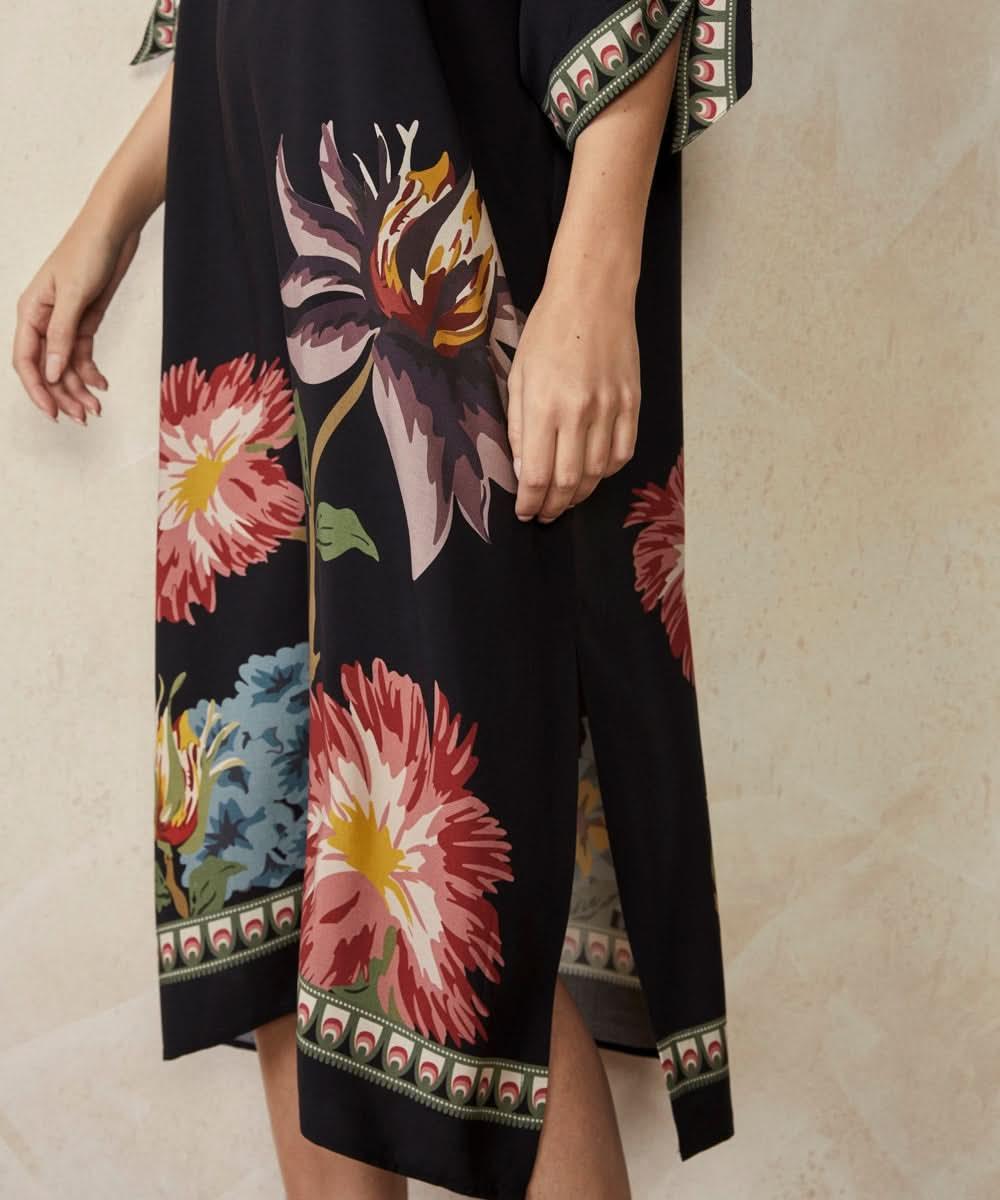 Kaftan Ambar Souq