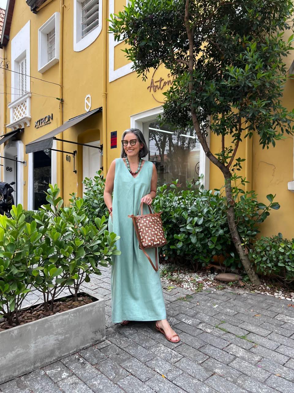 Vestido Pregas Linho Green Deb EZILDINHA