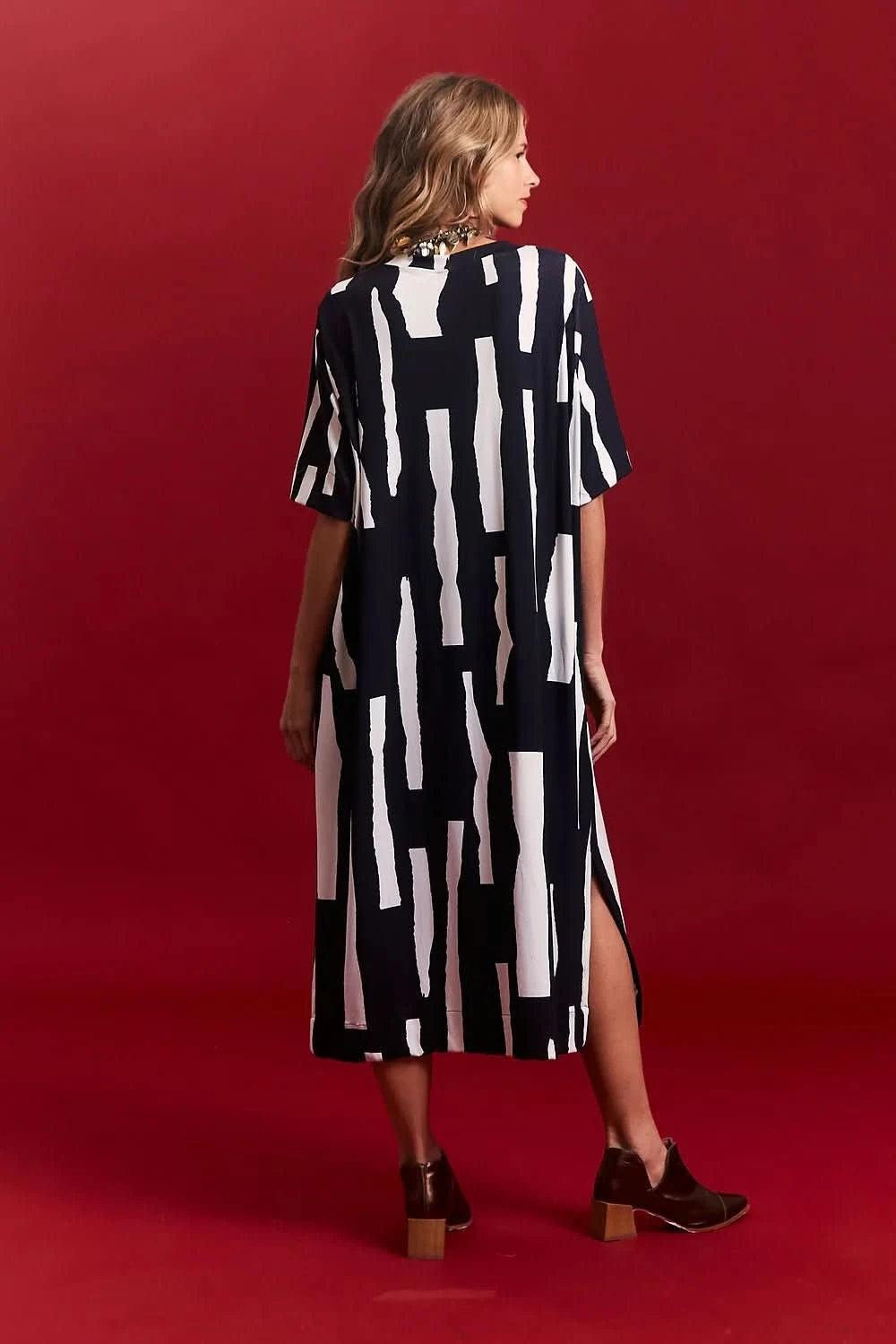 Vestido Japonês Recortes UNA