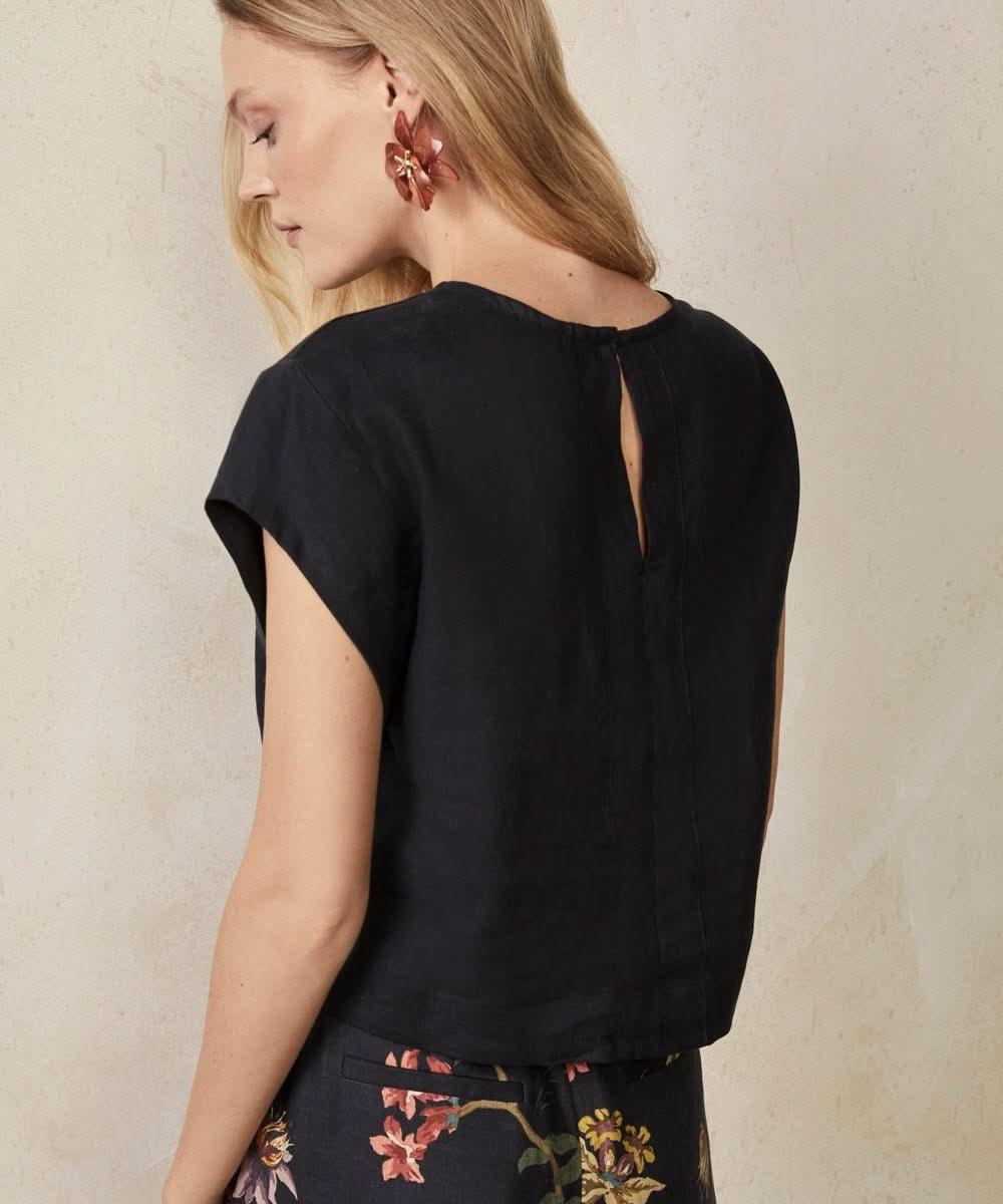 Blusa Queen Preta Souq