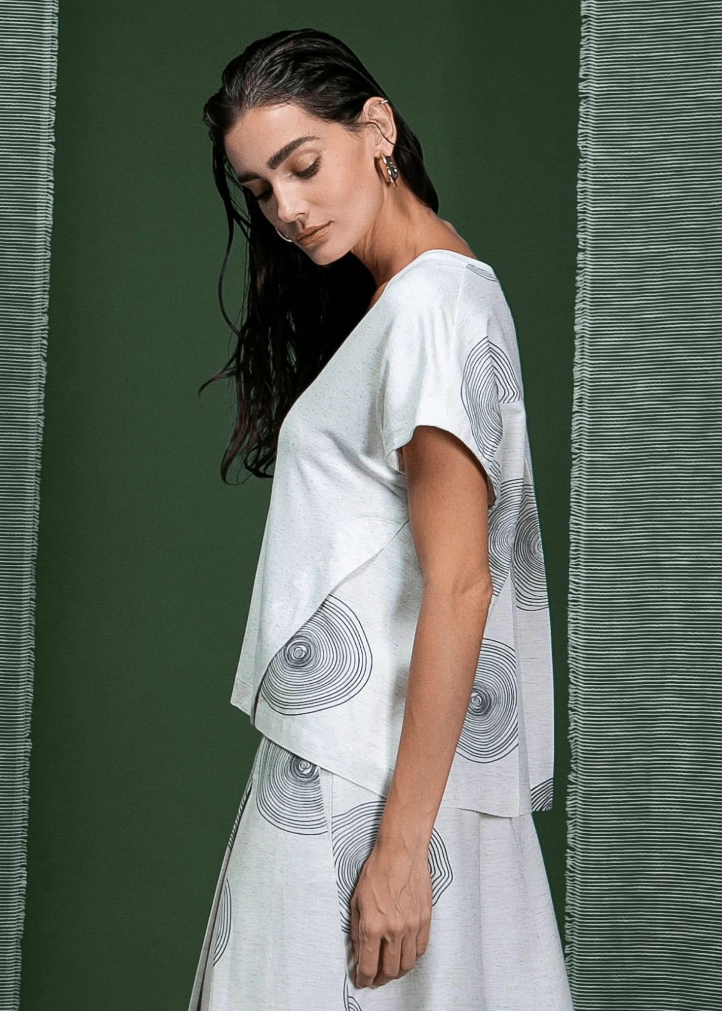 Blusa Mix Estampa Exclusiva Veios Cléo Aidar