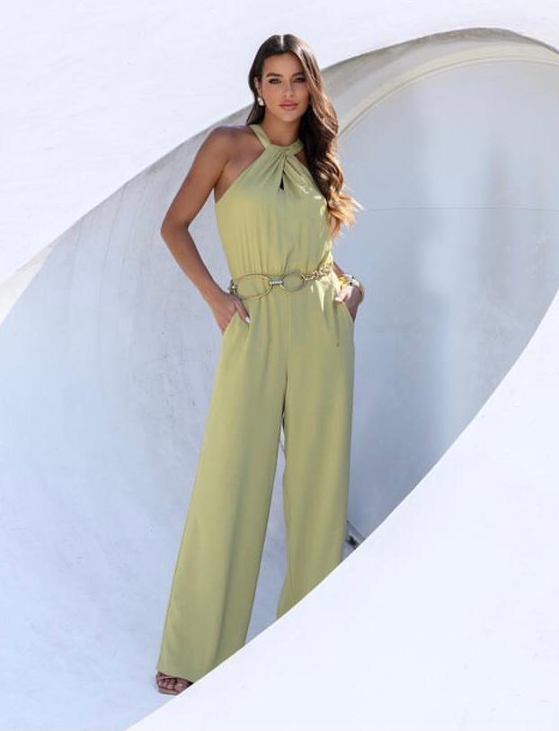 Macacão Gisele Crepe Pantalona