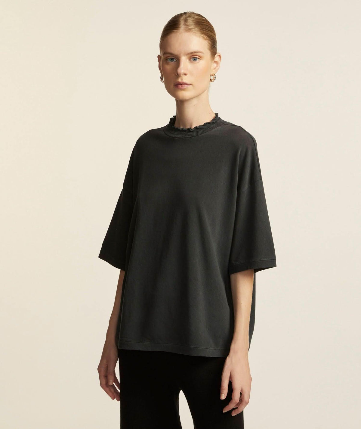 Camiseta Ashanti Preta Souq