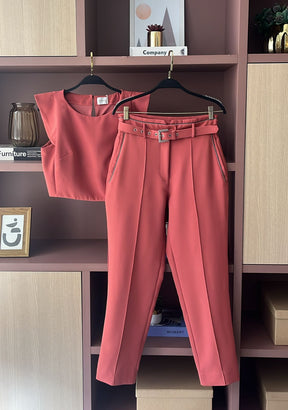 Conjunto Luna Alfaiataria