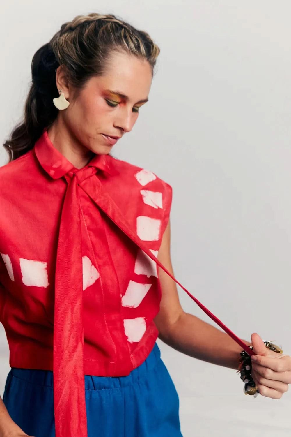 Camisa Victoria Ajustada Batik UNA